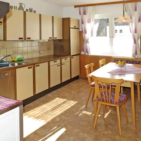 Haus Katharina 220w